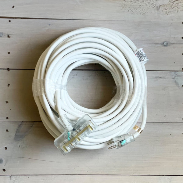 100' 12/3 SJTW White Extension Cord with Lighted Triple Outlet